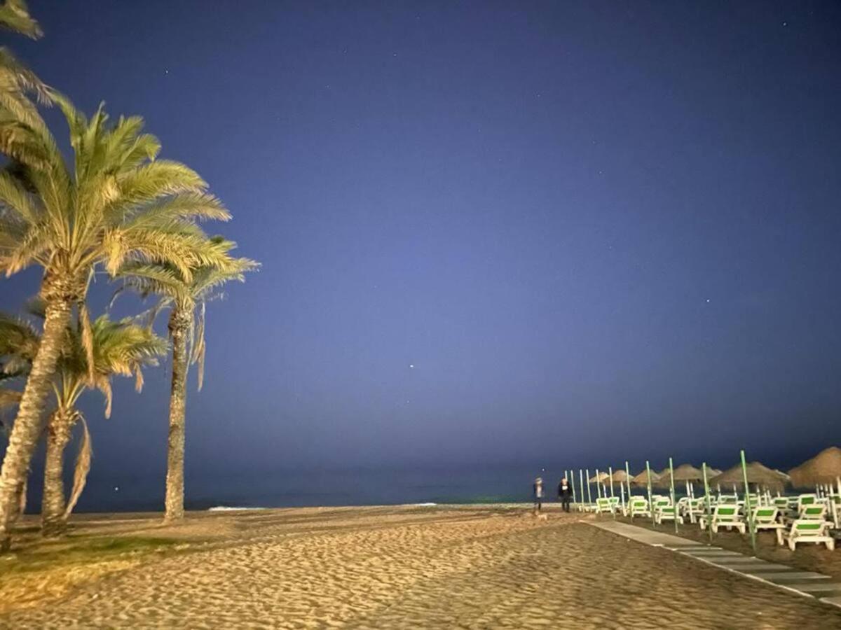 One Step From The Beach ตอร์เรโมลิโนส ภายนอก รูปภาพ